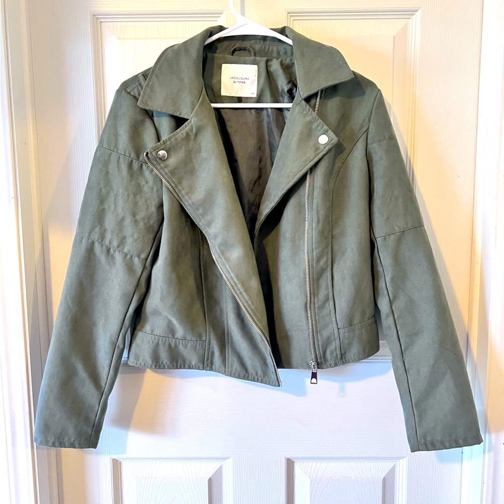 Jaqueline De Yong faux suede jacket